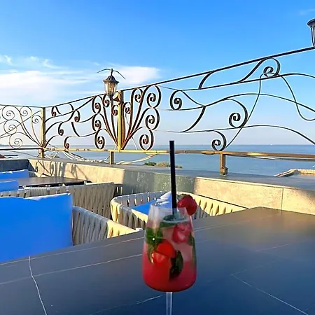 Edmond Hotel